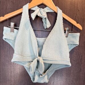 Kona Sol bikini. Top M. Bottoms L